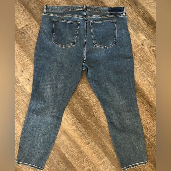 Abercrombie & Fitch High Rise Super Skinny Ankle Jean- Size 37/24 - Picture 2 of 7